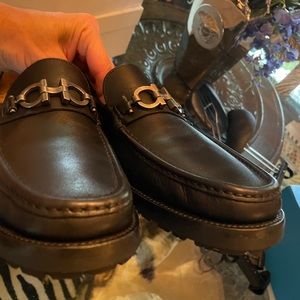 Salvatore Ferragamo    David thick lug shoes